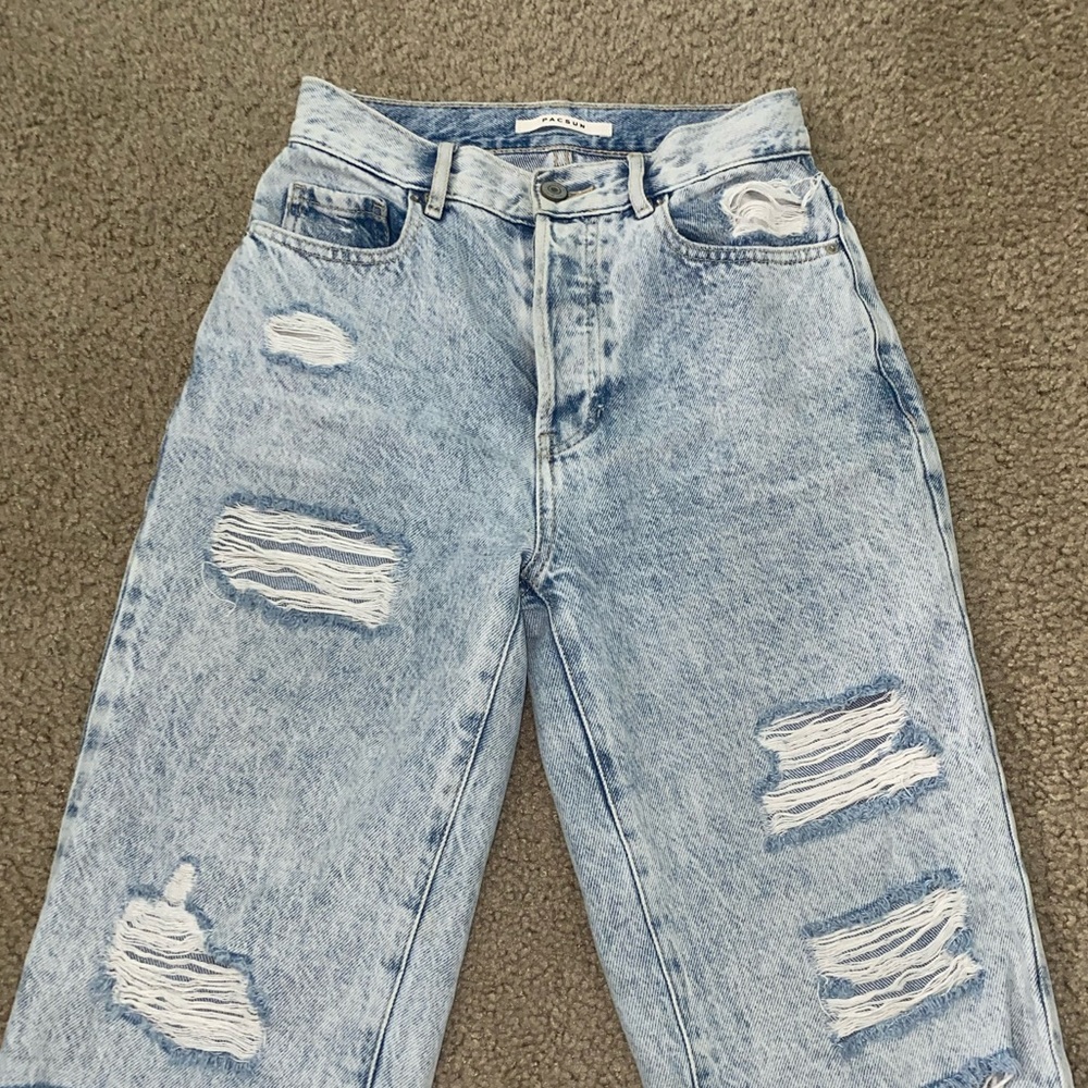 Pacsun acid/light wash, straight, high waisted, ripped jeans